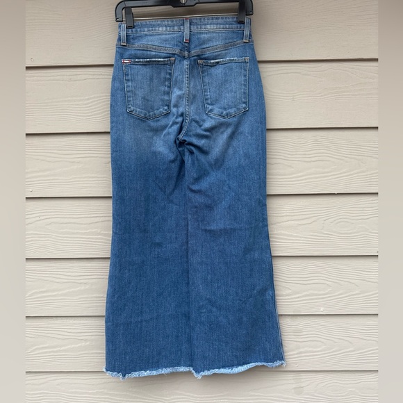 Alice + Olivia High Rise Cropped Wide Leg Jeans - Picture 7 of 13